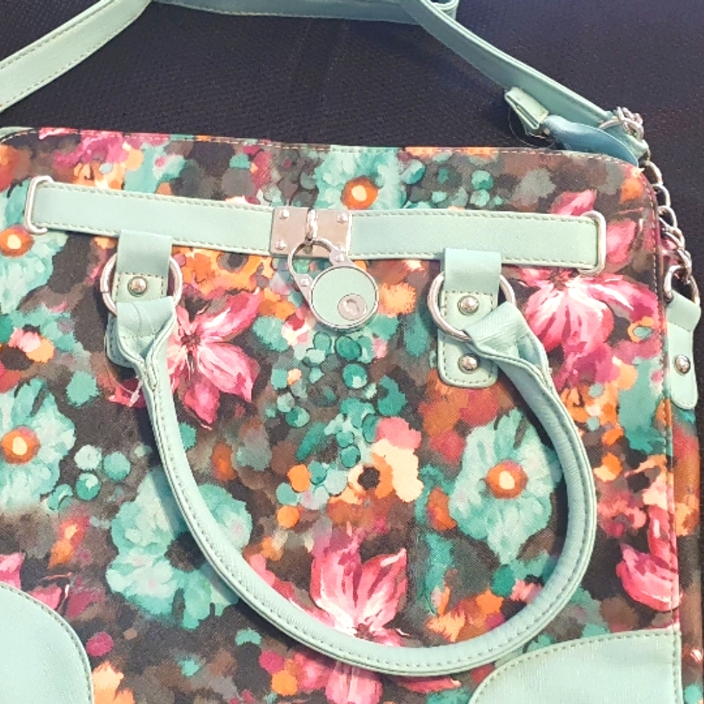 Large purse
